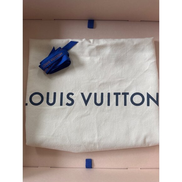 Louis Vuitton Gift Box With Dust Bag & Ribbon Authentic Large - Picture 6 of 16